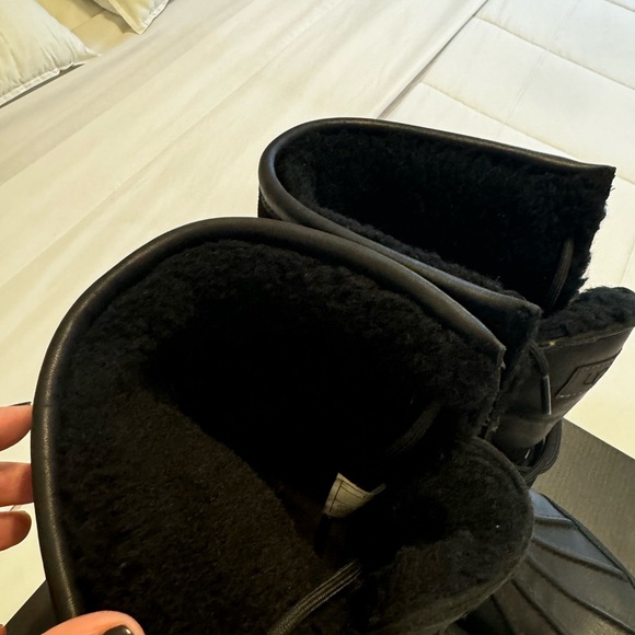 UGG Butte Waterproof Boots (Men) - Picture 3 of 7